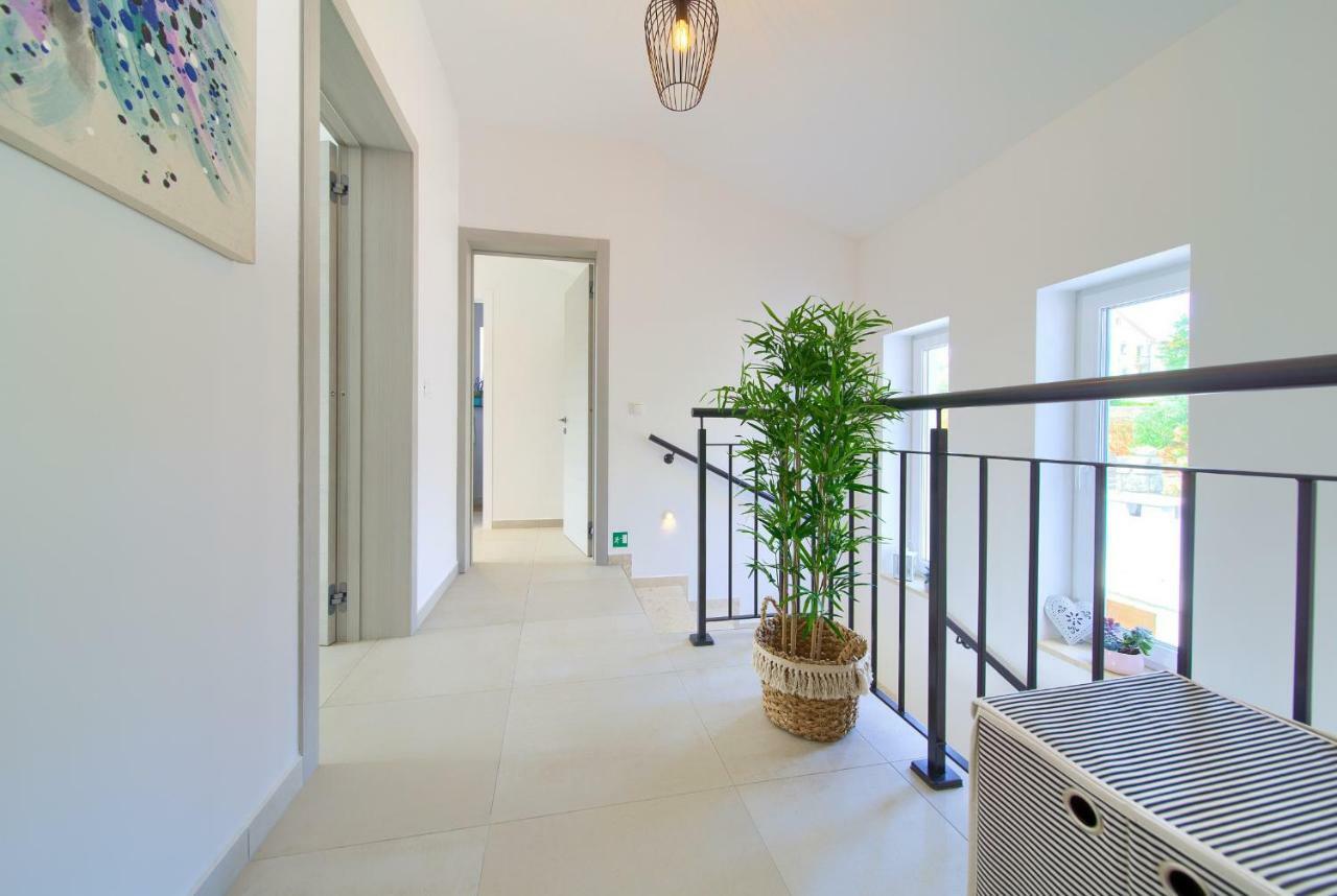 Villa Vale Корнич Экстерьер фото